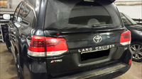 Спойлер под стекло Wald для Land Cruiser 200 2016г.