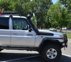 Шноркель Toyota Land Cruiser Prado 76 (охотник 2011 г) Шноркель Toyota Land Cruiser Prado 76 (охотник 2011 г)