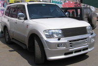 Обвес пластиковый на передний бампер 703V7301 MITSUBISHI PAJERO