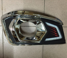 Накладки на туманки с ходовыми огнями для Toyota Fortuner 2012- Накладки на туманки с ходовыми огнями для Toyota Fortuner 2012-