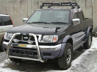 Кенгурятник передний P2159E_2 NISSAN DATSUN / PICK UP D22